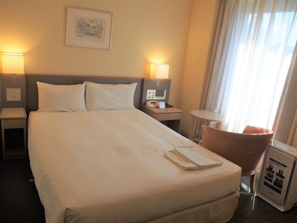 Economy Double Room, Smoking - Photo 2