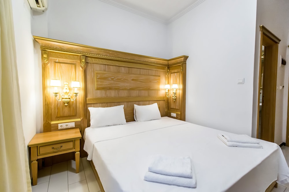Standard Triple Room photo 2