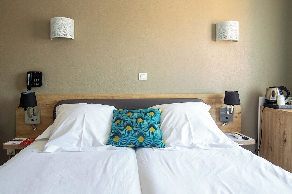 Basic Double Room (avec douche)