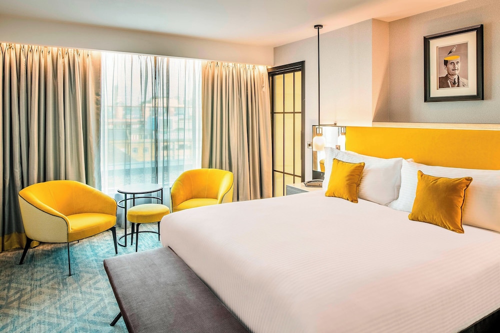 Executive Room, 1 King Bed photo 1