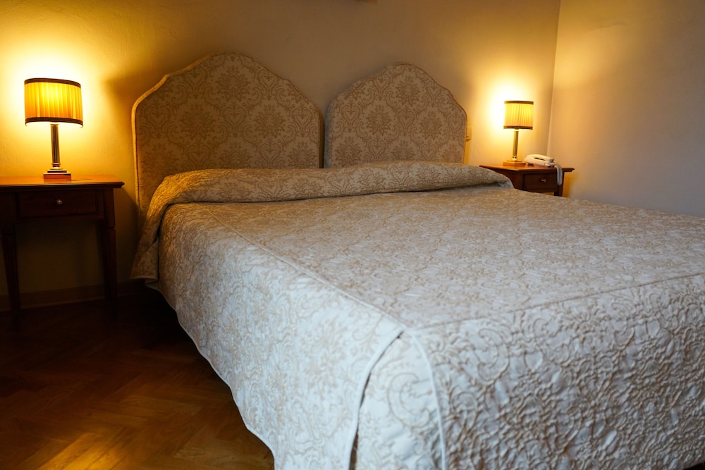 Classic Double or Twin Room, 1 Bedroom photo 2