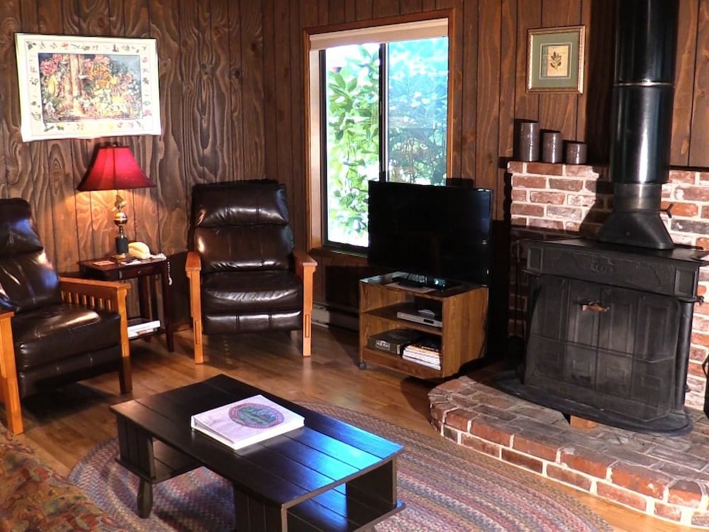 Standard Cabin, Ensuite (#11 Treetop) photo 1