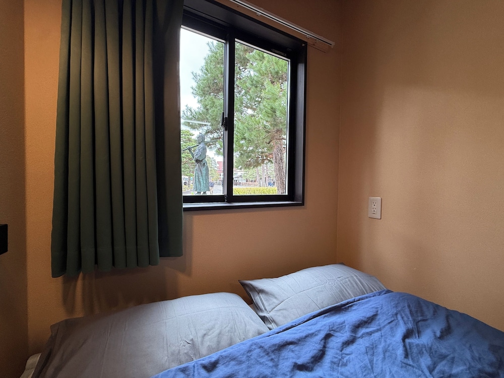 Basic Double Room Single Use photo 2