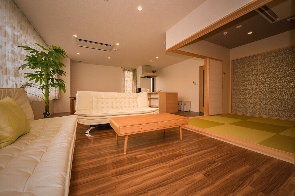 RYO-AN Momo (2nd Floor) photo 1