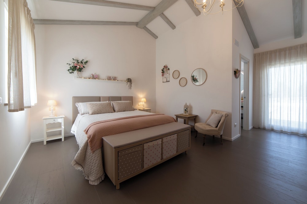 Luxury Room, Garden View photo 3