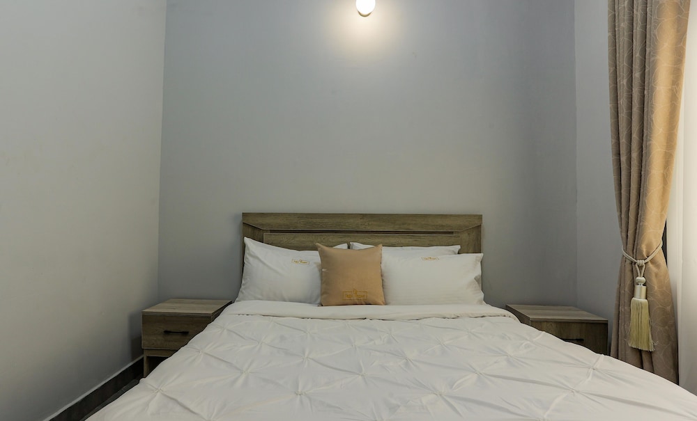 Deluxe Apartment, Hill View