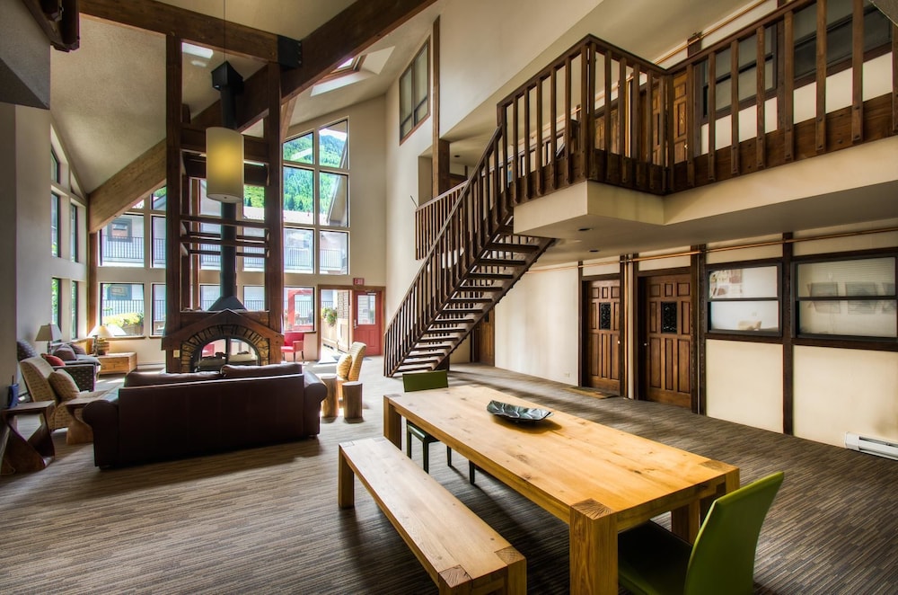 Family Condo, 2 Bedrooms, Mountainside