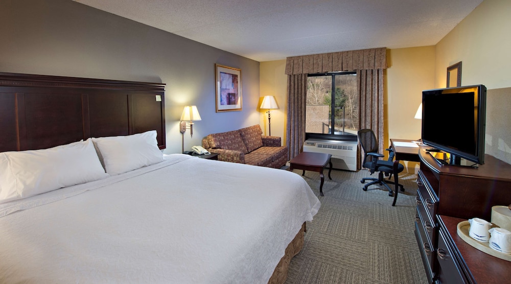 Room - Photo 1