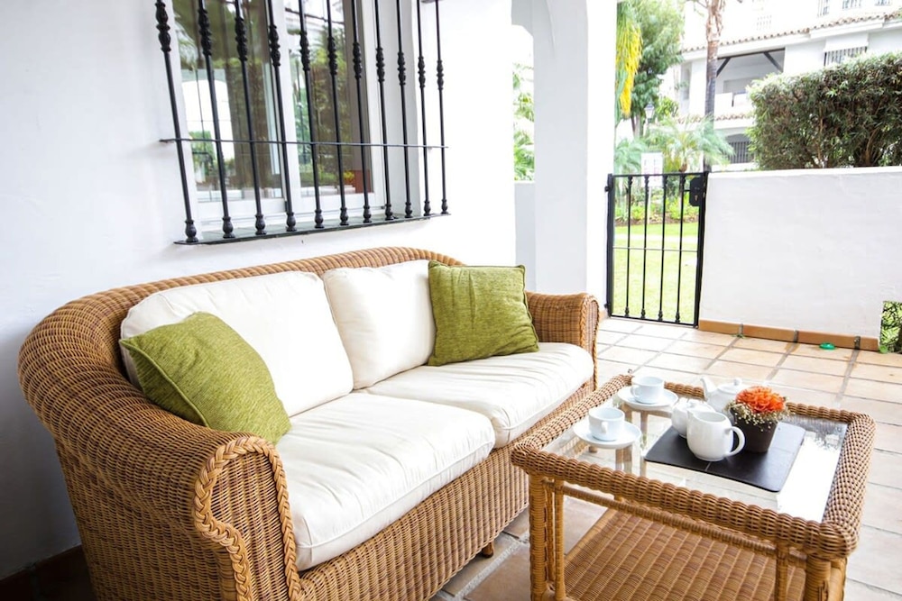 Modern 3 Bedroom Pool Access Apartment F-7, Billede 5