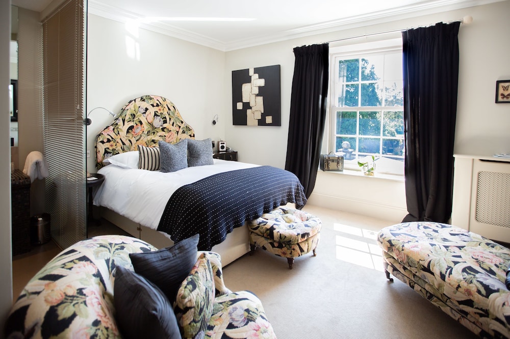 Mini Suite