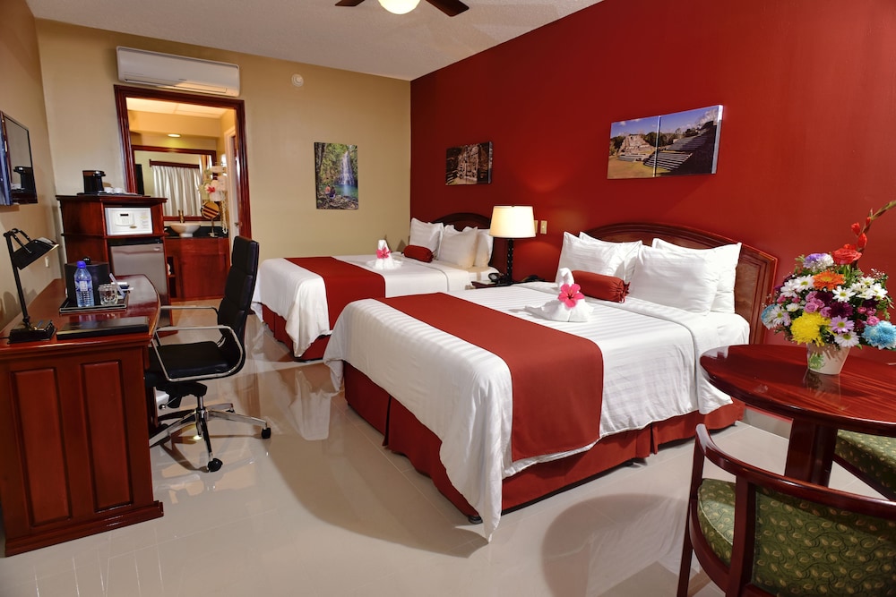 Deluxe Room, 2 Queen Beds, Non Smoking, Refrigerator - Photo 1
