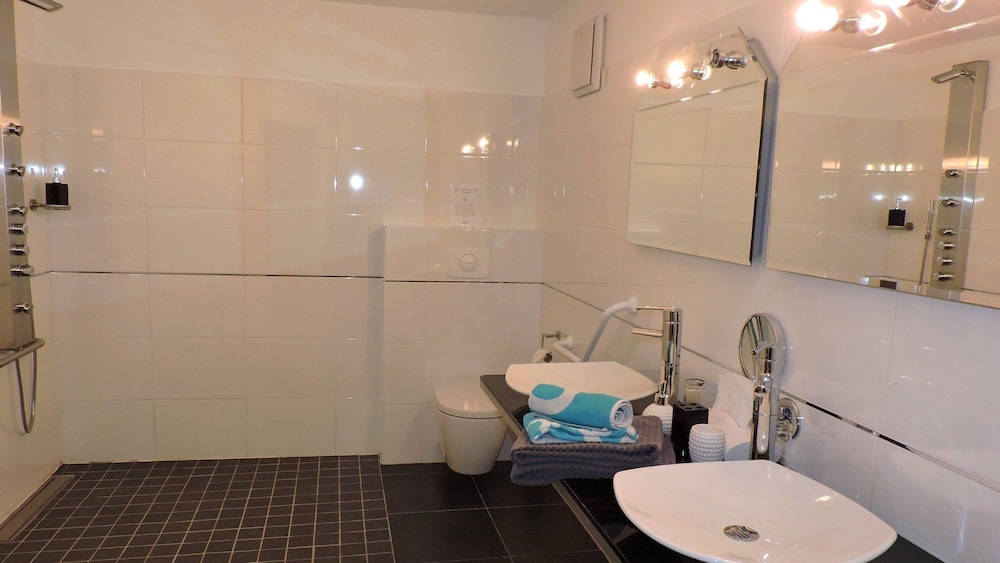 Standard Double Room (Contemporaine) photo 3