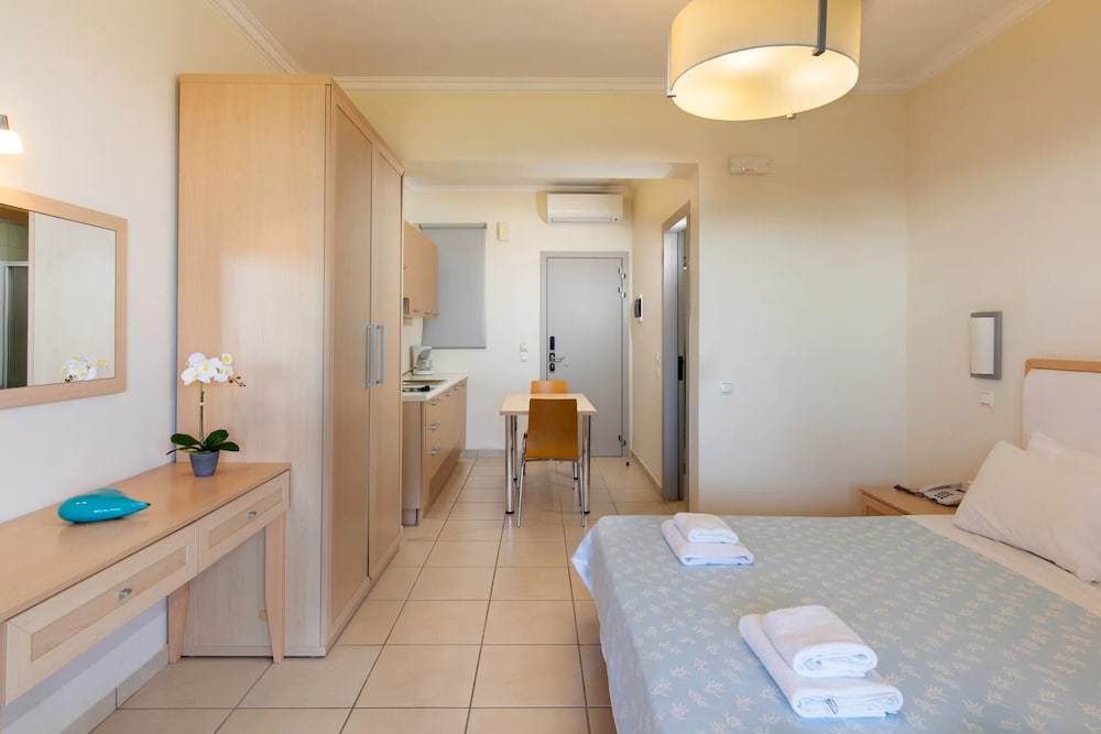 Basic Studio, 1 Bedroom, Sea View