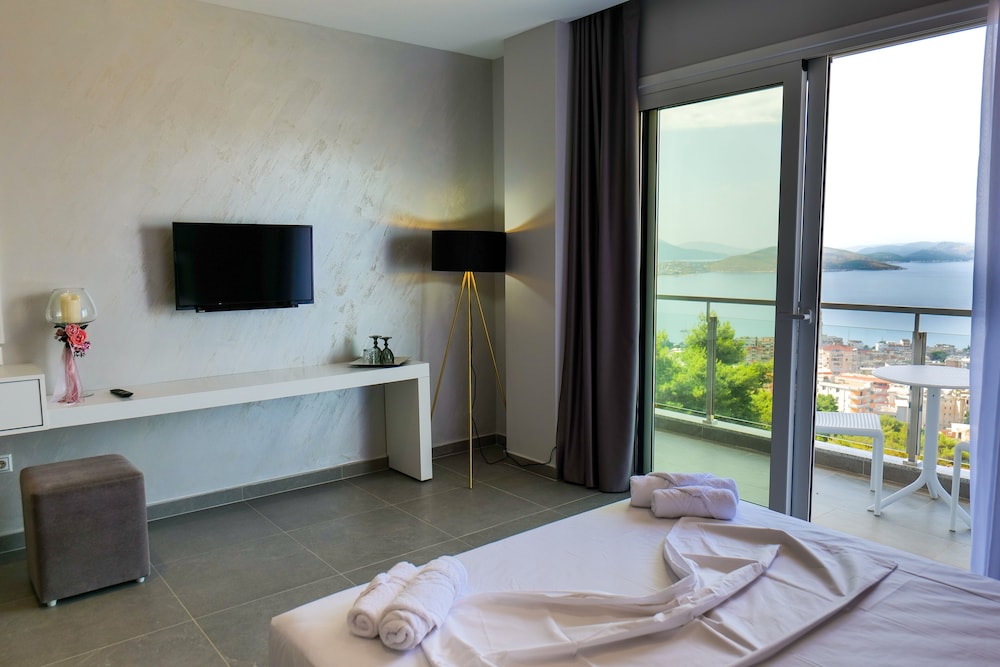 Economy Quadruple Room