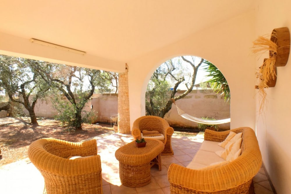 Villa, 3 Bedrooms photo 2