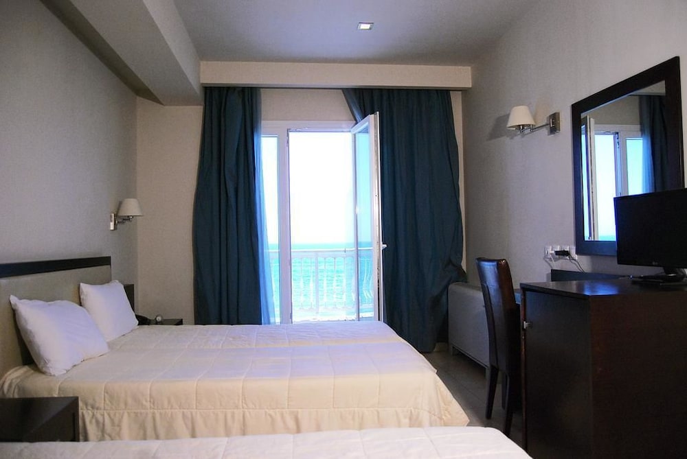 Triple Room photo 3