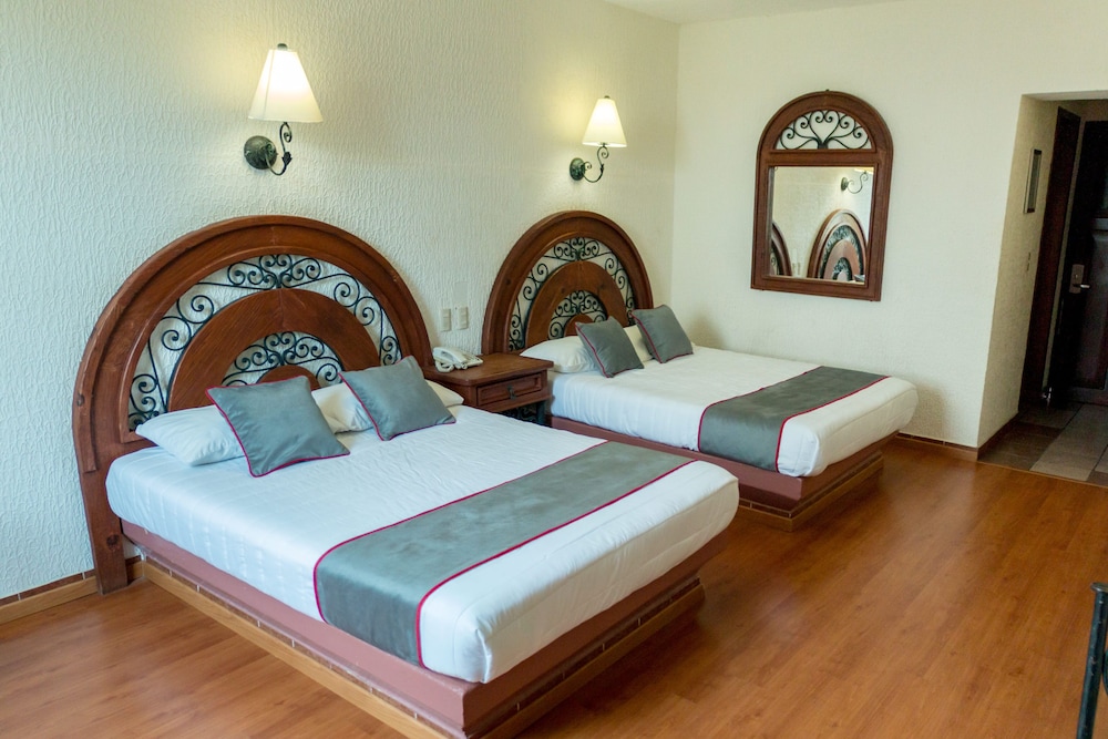 Comfort Suite photo 1