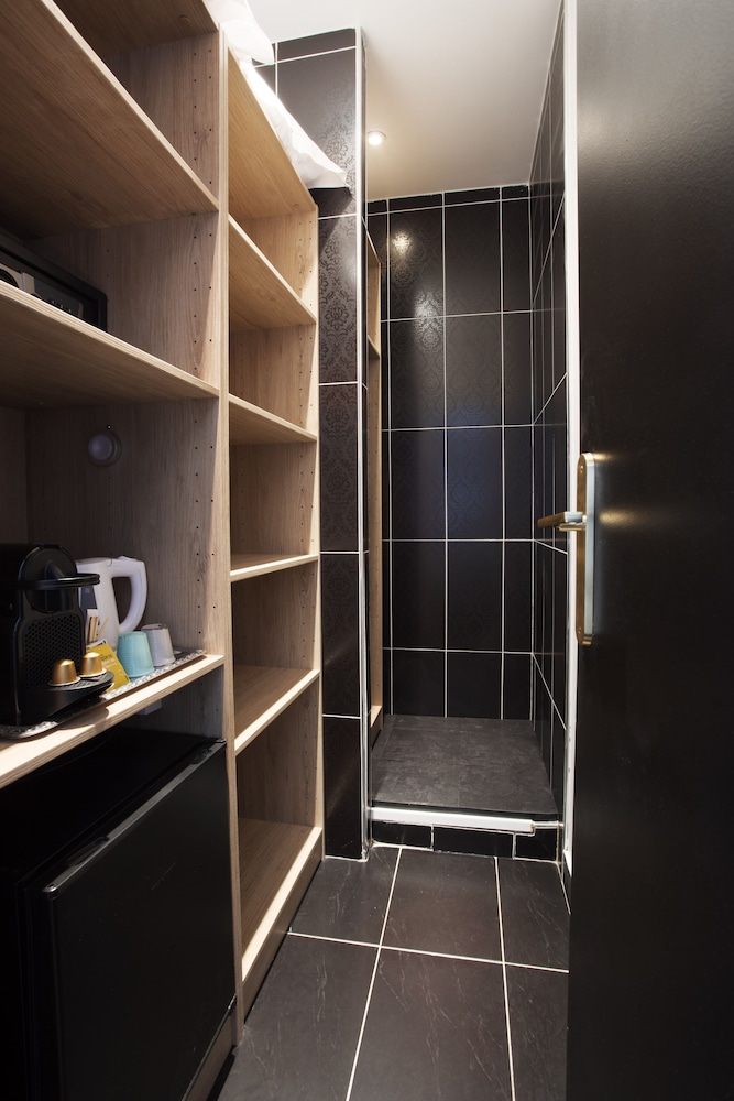 Triple Room - Photo 9
