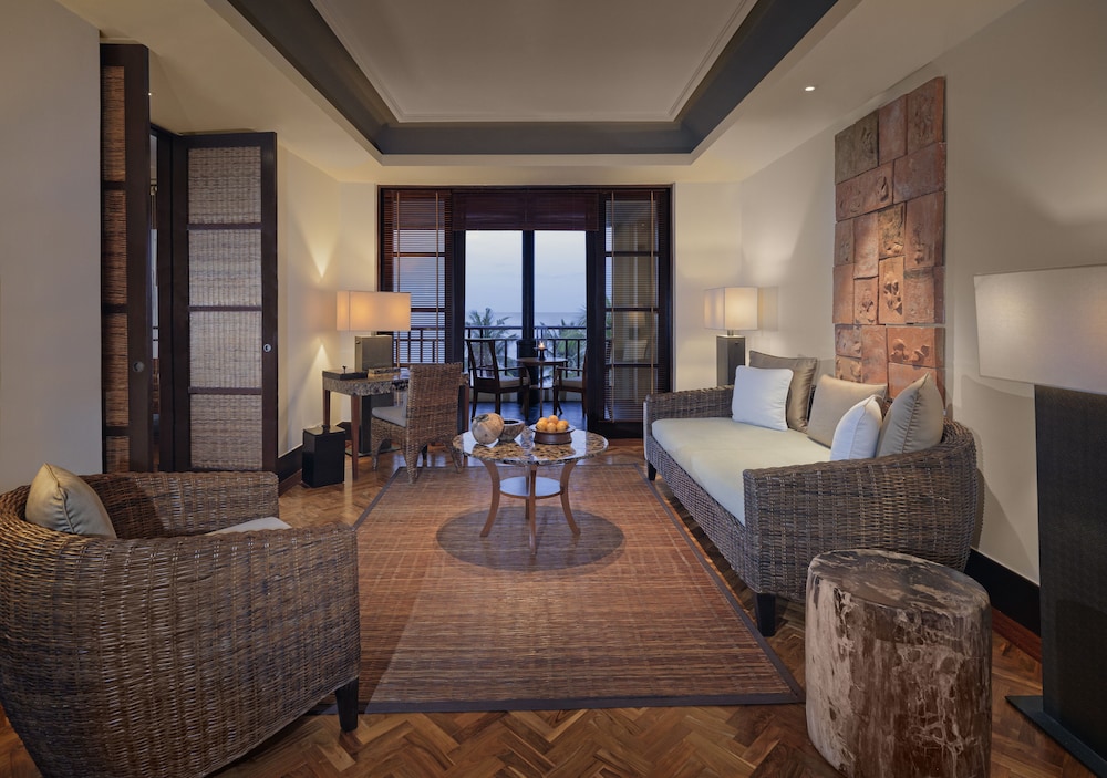 Two Bedroom Suite - Photo 3