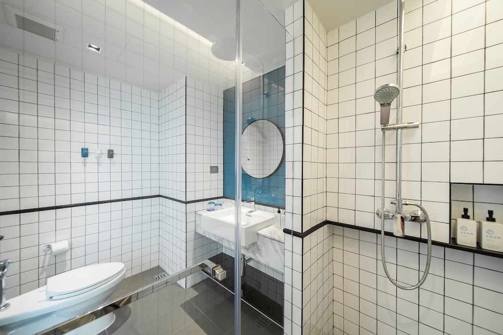 Deluxe Twin Room, City View