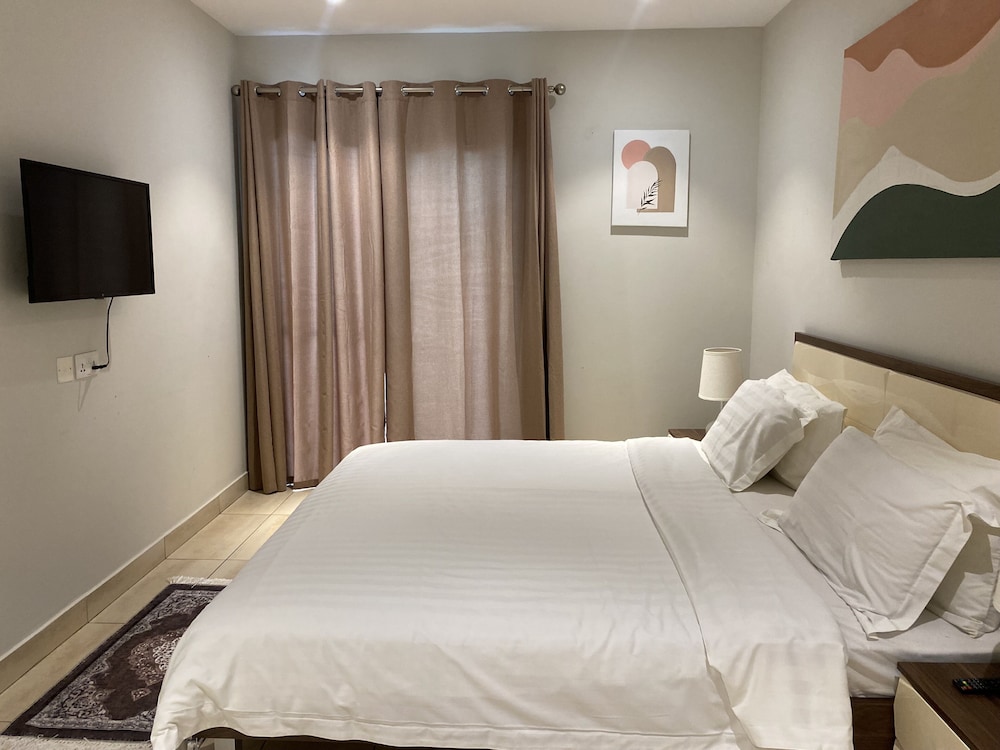 Standard Apartment, 1 Bedroom, Terrace, Pool View (C1)