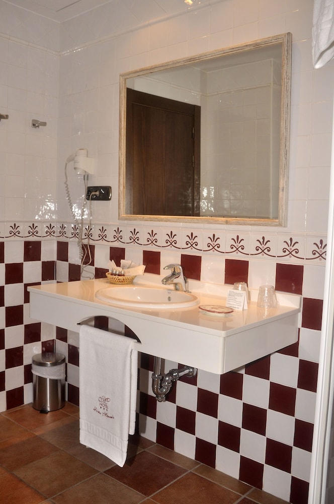 Small Double room single use - Photo 2
