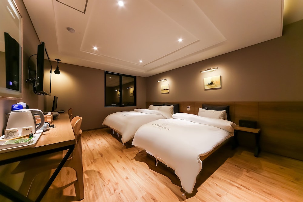 Deluxe Twin Room photo 1