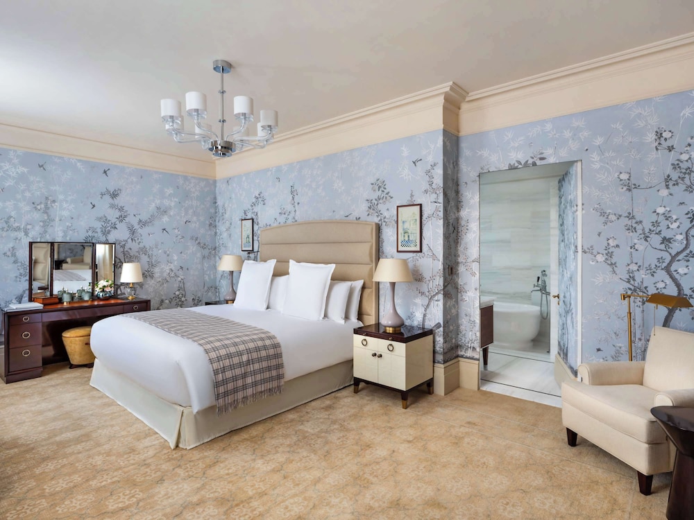 Superior Room thumbnail 5