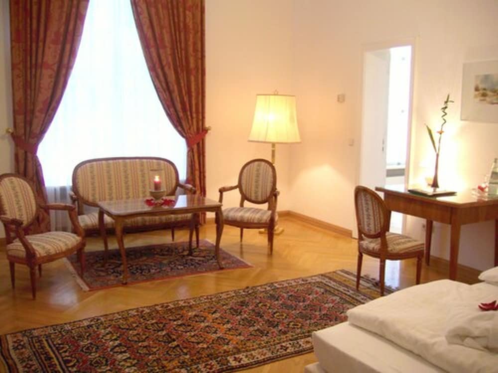 Premium Double Room photo 3
