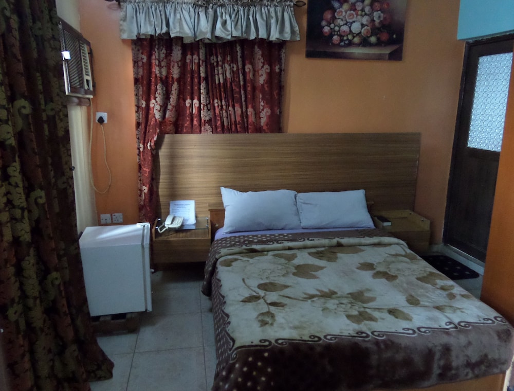 Deluxe Room, 1 Double Bed, Non Smoking photo 2