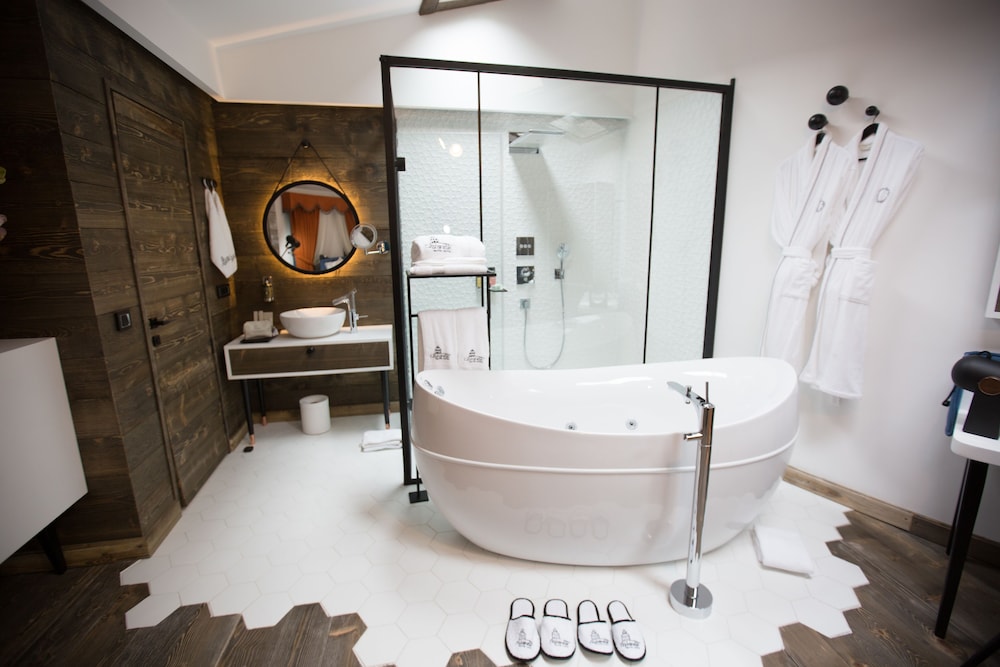 Superior Suite photo 3