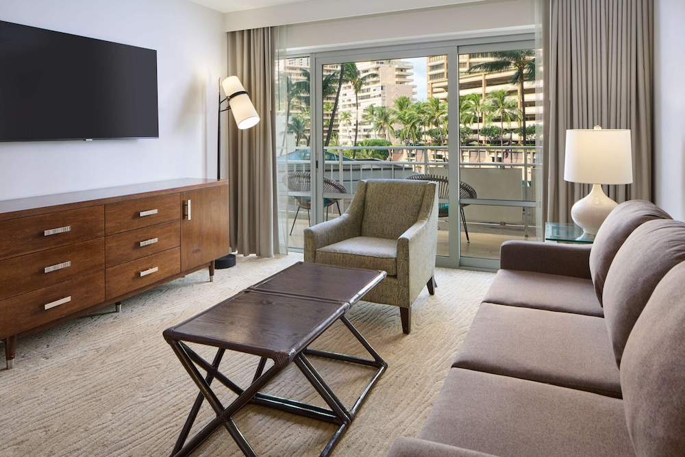 Luxury 1 Bedroom Suite City View - Photo 4