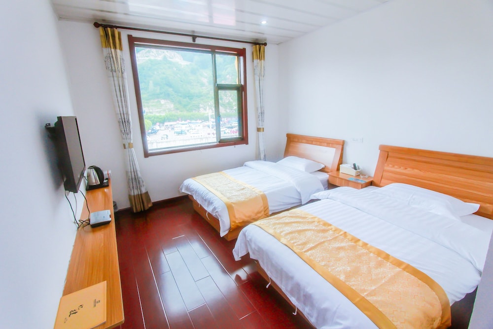 Standard Twin Room photo 1