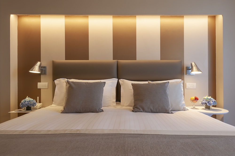 Superior Double or Twin Room - Photo 5