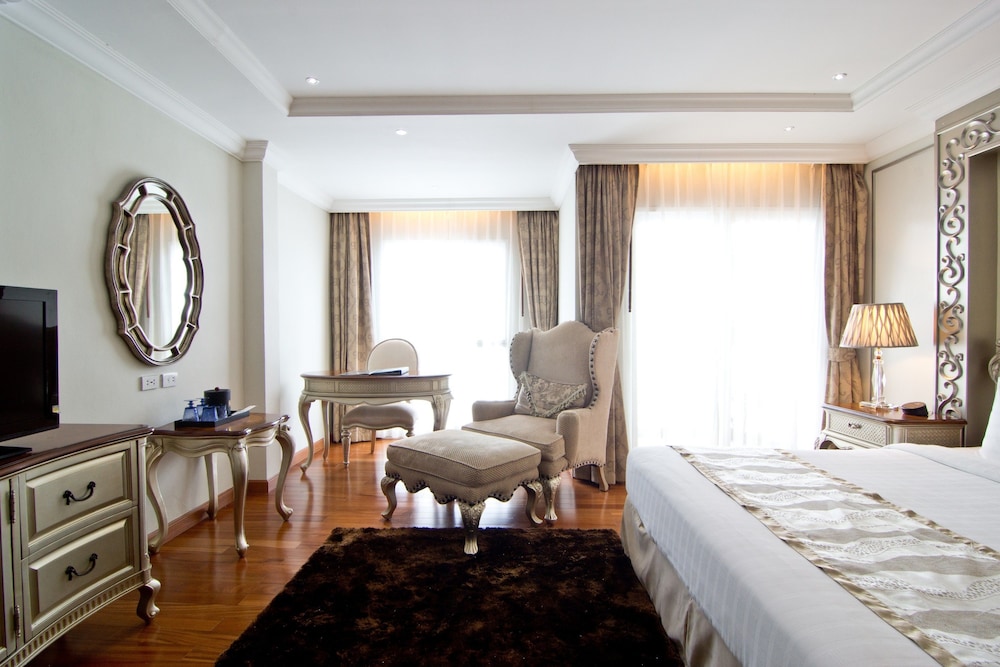 room photo