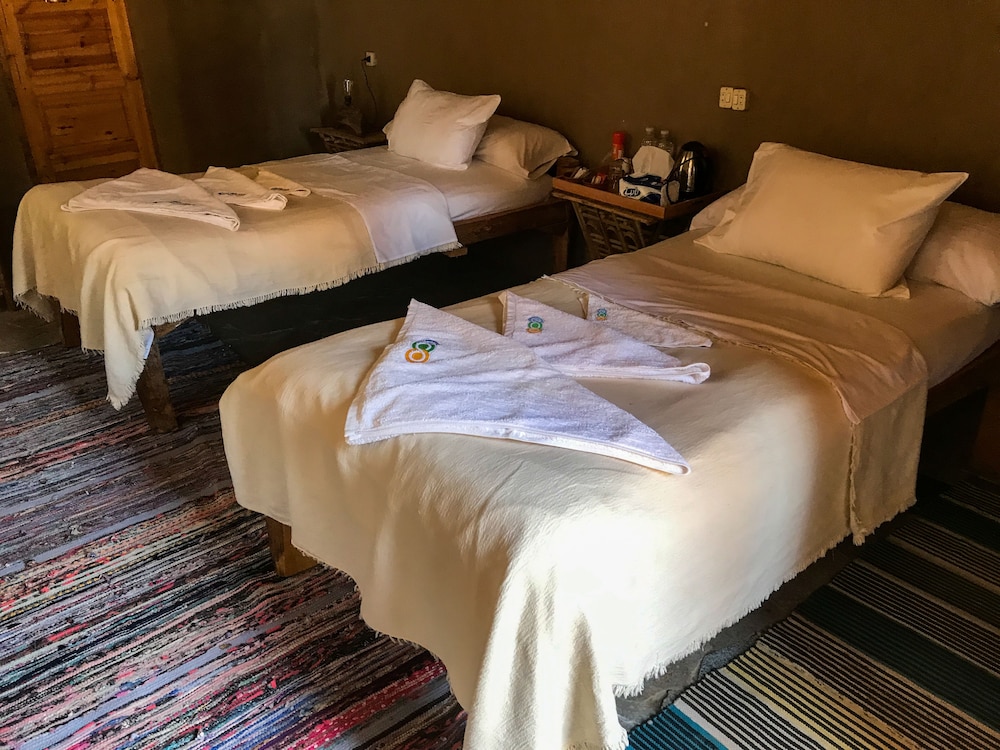 Traditional Twin Room, 2 Twin Beds photo 3