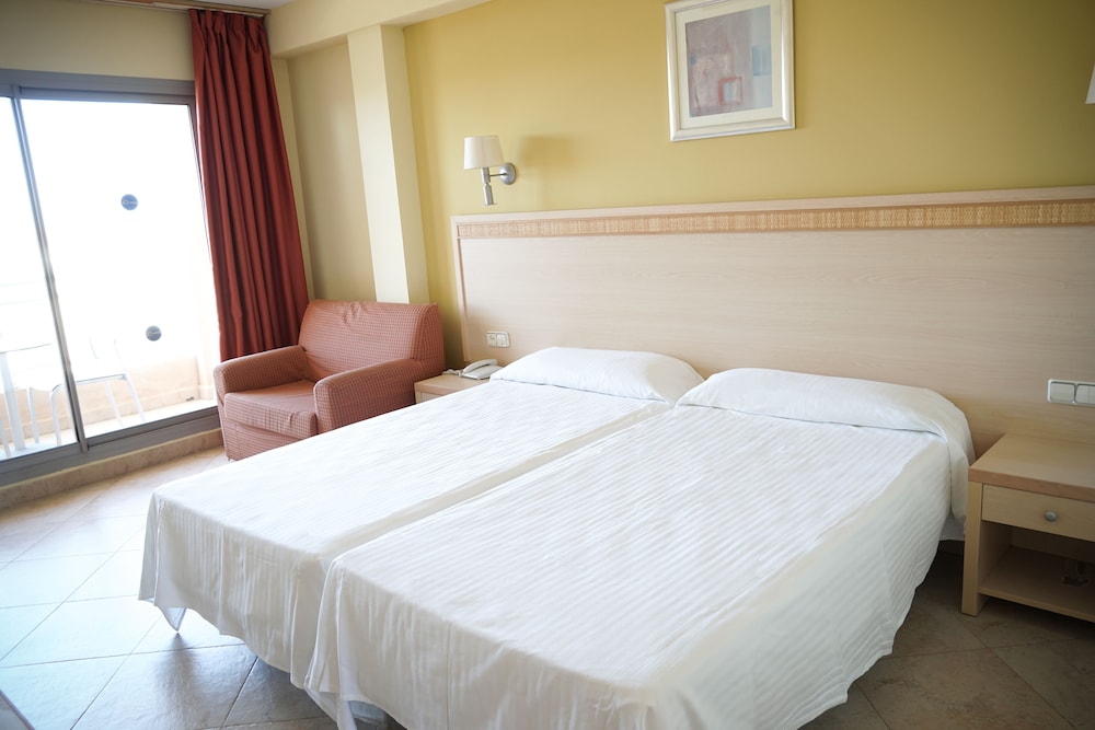 Family Quadruple Room