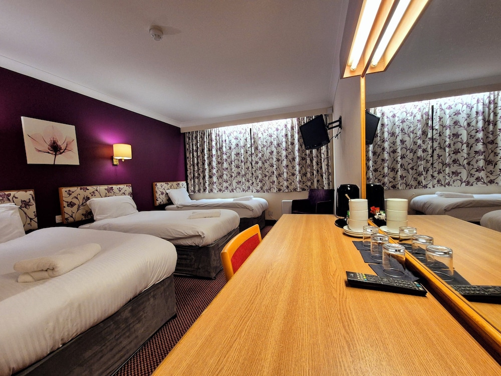 Standard Triple Room - Photo 3