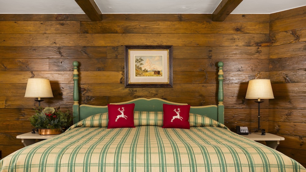 Vail Mountain 2 Bedroom Suite 1 King and 2 Doubles Bi Level - Photo 6