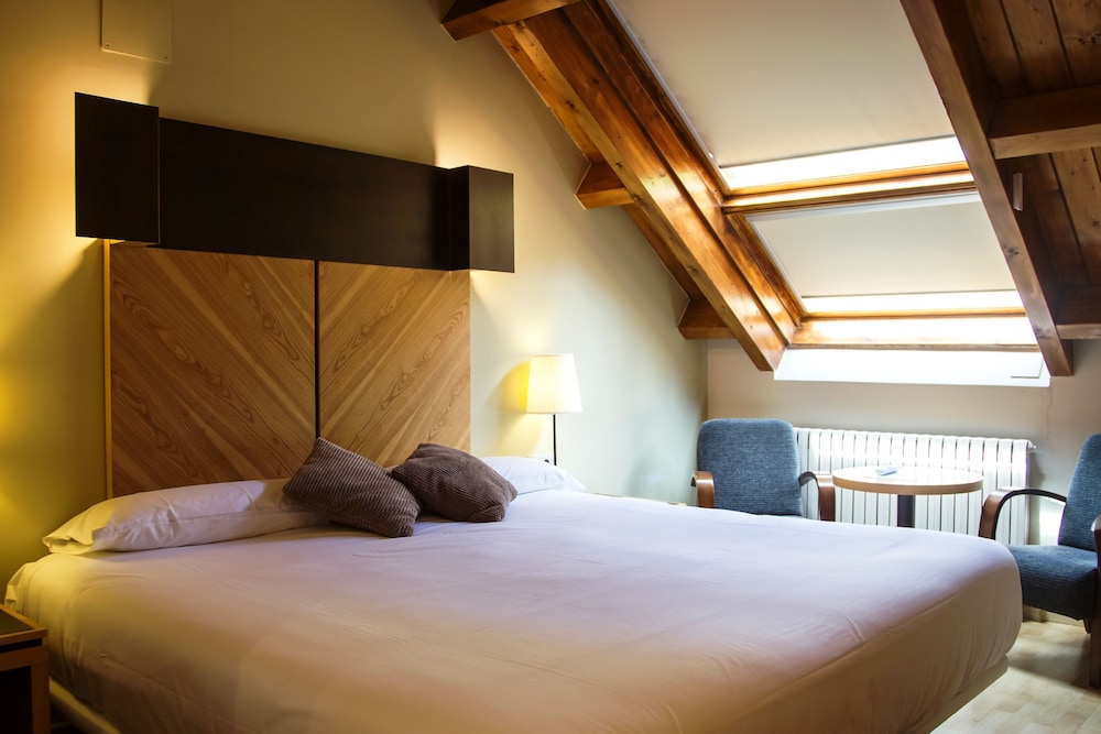Superior Room - Photo 2