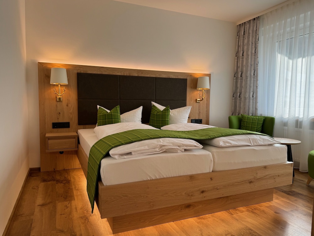 Deluxe Double Room photo 2