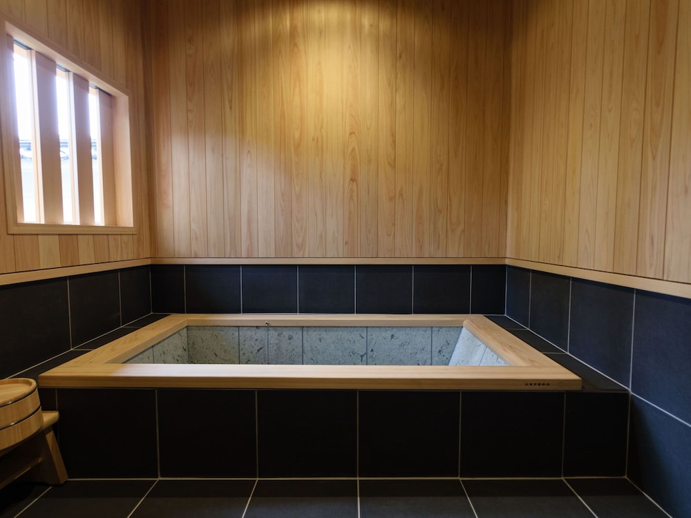 Room, 43sqm, Max. 4 people, 2 Semi-double beds + 2 Futons, Non Smoking - Photo 4