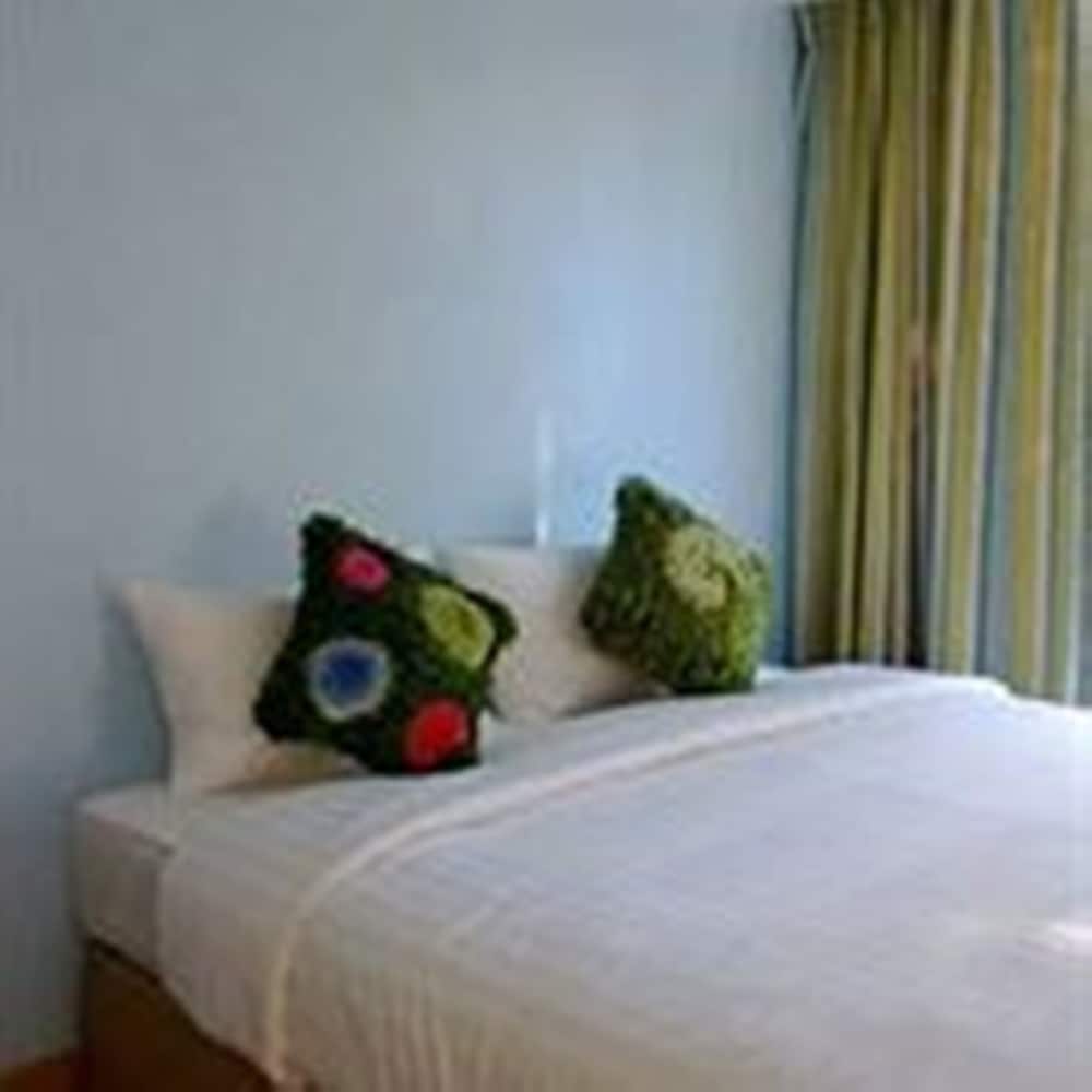 Standard Room photo 3