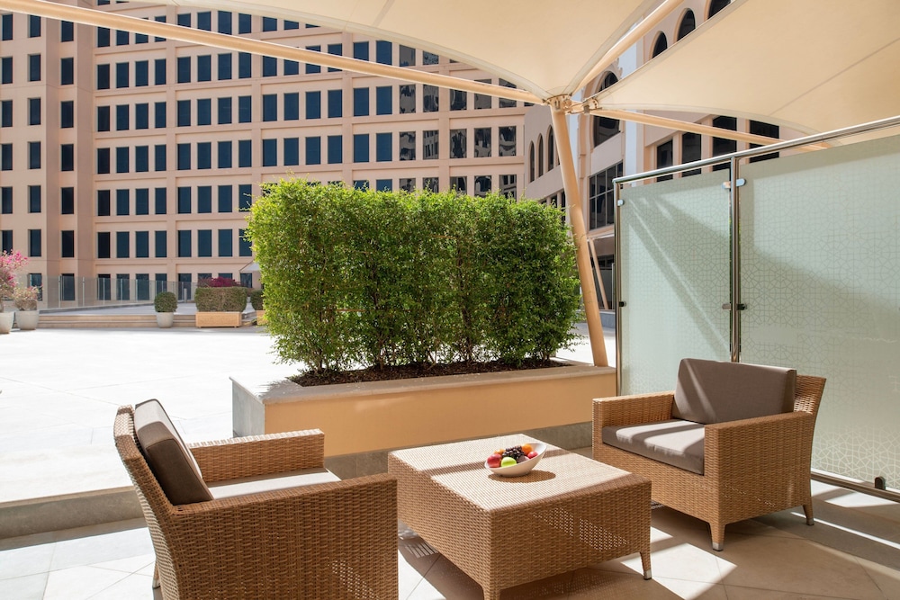 Grand Deluxe Terrace, 1 King Bed, Sea View - Photo 10
