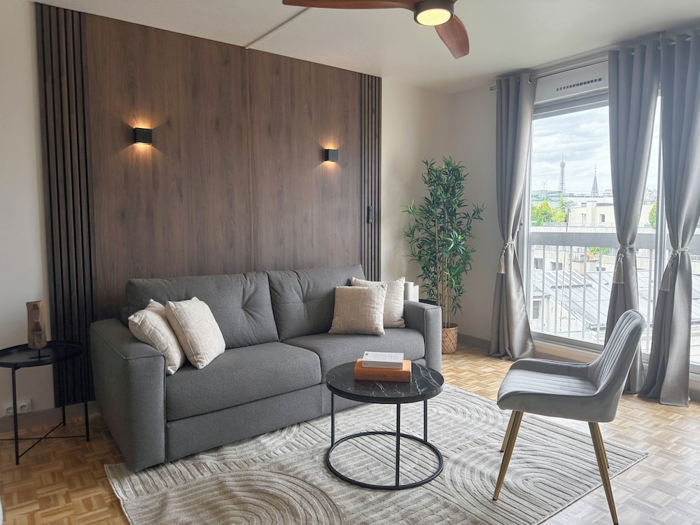 Comfort Studio, City View