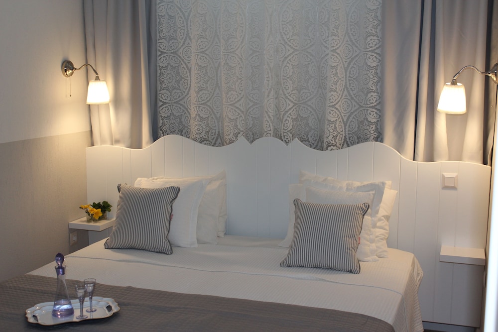 Superior Villa, Multiple Bedrooms, Sea View, Beachfront photo 3