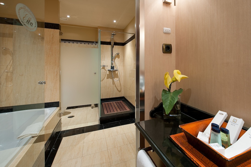 Room Prestige (2 Adults) - Photo 2