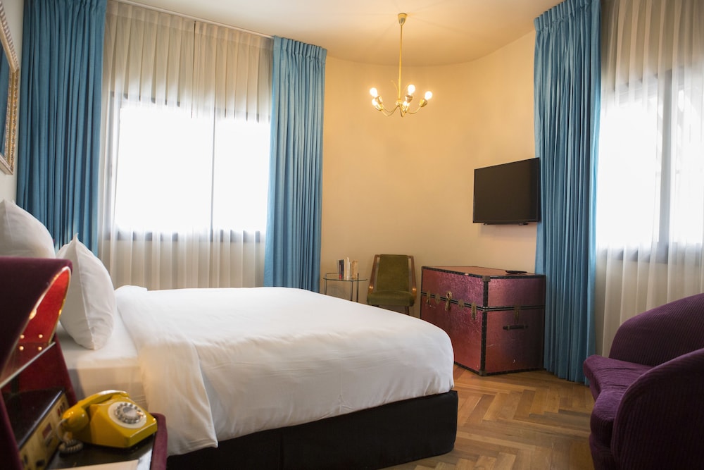 Deluxe Double Room photo 2