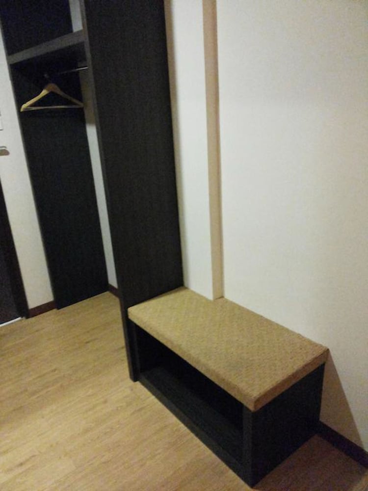 Deluxe King - Free Pick Up & Drop Off photo 2
