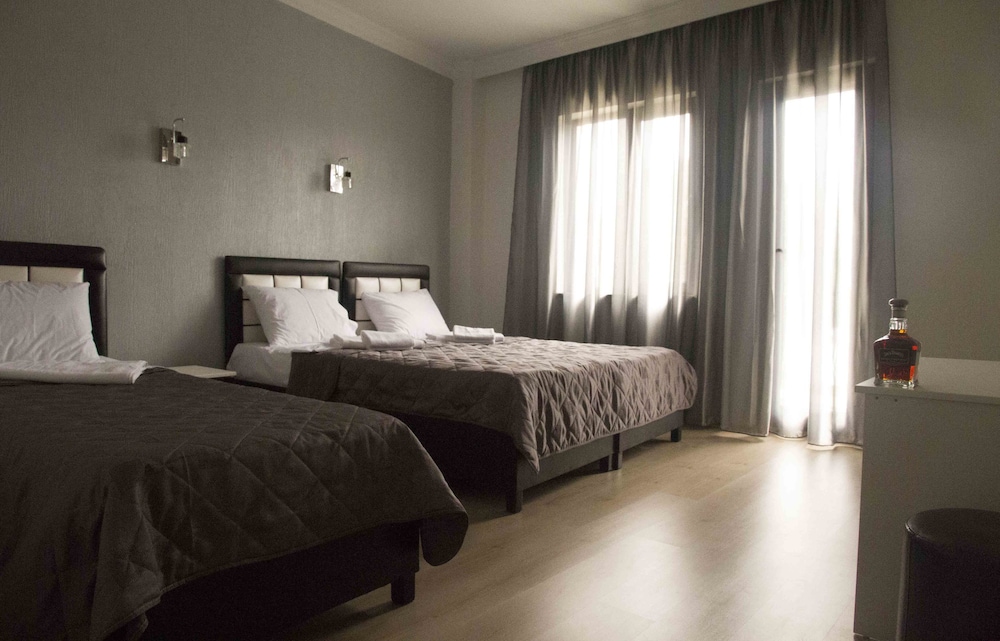 Basic Quadruple Room
